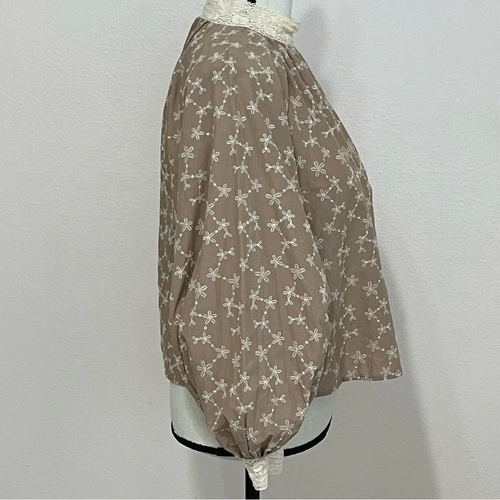 Zara Embroidered Cotton Puff Sleeve Blouse Size Medium